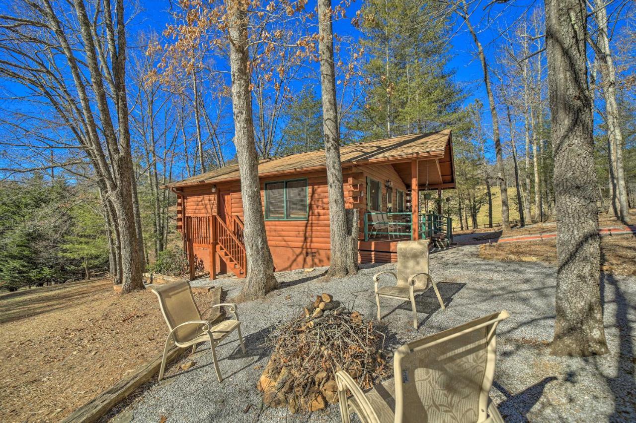 Franklin Cabin With Porch Near Hiking And Waterfalls! Ngoại thất bức ảnh