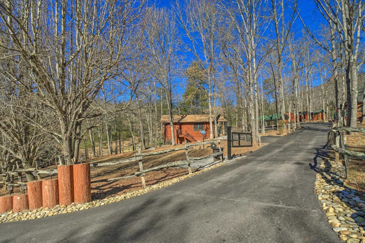 Franklin Cabin With Porch Near Hiking And Waterfalls! Ngoại thất bức ảnh